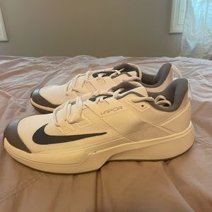 NWT Nike Vapor Lite Hard Court Shoes